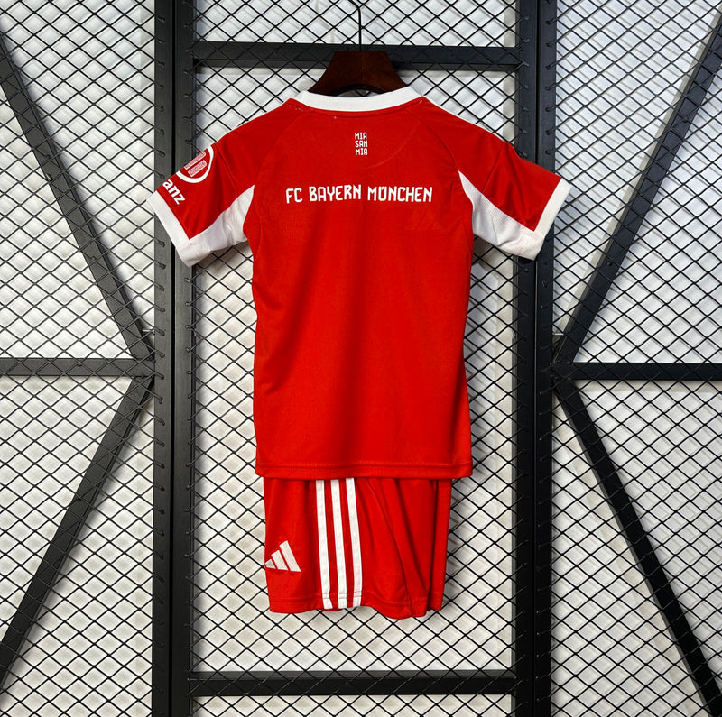 BAYERN DE MUNICH I 25/26 CONJUNTO INFANTIL